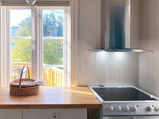 Holiday house Eide  12