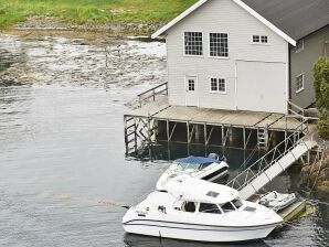 Holiday house 8 person holiday home in Lesund - Aure - image1