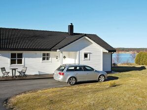 Holiday house 6 person holiday home in tomrefjord - tomrefjord - image1