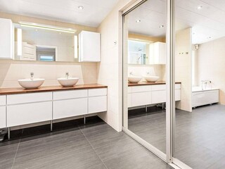 Ferienhaus Urangsvåg  53