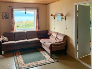 Vakantiehuis Leirvik  8