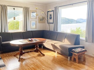 Vakantiehuis Leirvik  24