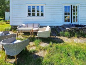 6 Personen Ferienhaus in Fonnes - Bøvågen - image1