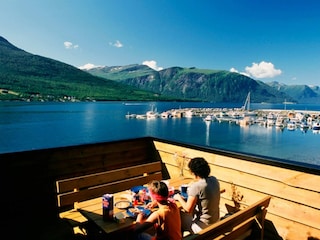 Apartment Eresfjord Außenaufnahme 8