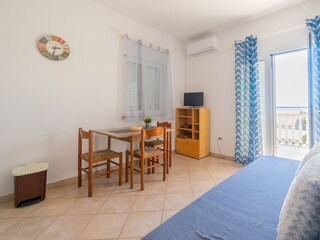 Apartment Mandre Features 7