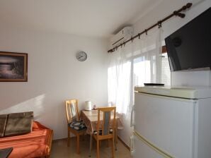 Apartment One bedroom apartment with balcony and sea view Pag (A-12035-b)