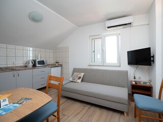 Apartment Vrsi Ausstattung 9