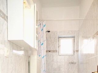 Apartment Kaštel Stari Features 4