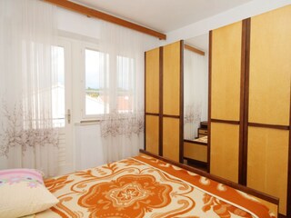 Apartment Lumbarda Features 8