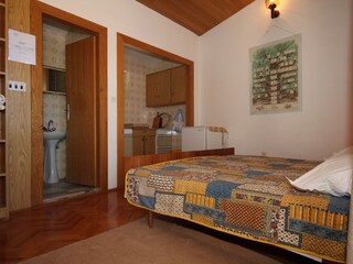 Apartment Baška Voda Features 10