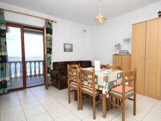 Apartment Sali Features 1