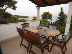 Three bedroom apartment near beach Splitska, Brač (A-2865-a) - Splitska - image1