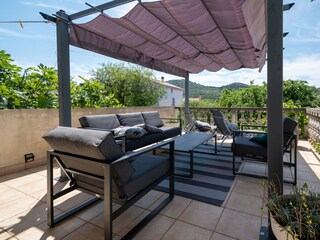 Apartment Sali Features 2