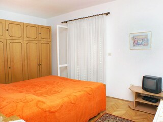 Apartment Stara Novalja Features 13