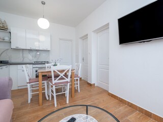 Apartment Povljana Features 10