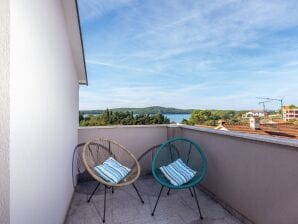 Two bedroom apartment with terrace and sea view Medulin (A-2274-a) - Medulin - image1