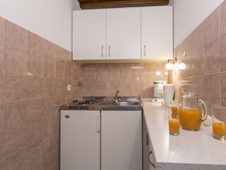 Apartment Brela Features 5