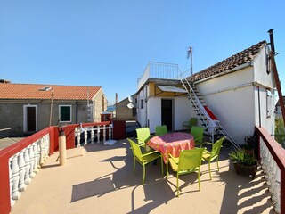 Apartment Tkon Features 32