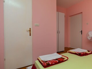 Apartment Jesenice bei Dugi Rat Ausstattung 8