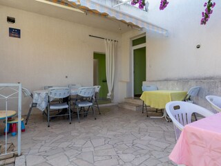 Apartment Jesenice bei Dugi Rat Features 13