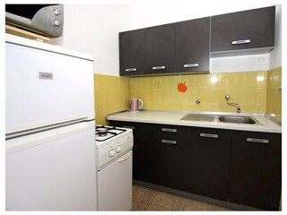 Apartment Tisno Ausstattung 4