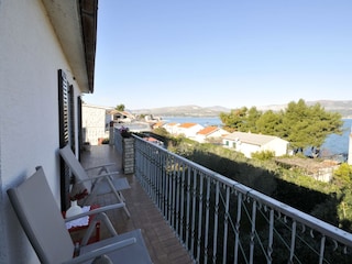 Apartment Arbanija Ausstattung 2
