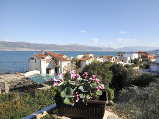 Apartment Arbanija Features 5