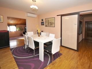 Apartment Arbanija Features 9