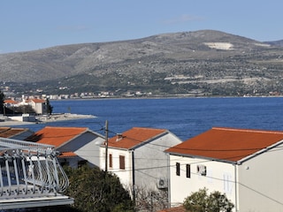 Apartment Arbanija Features 12