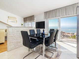 Apartment Duće Features 40