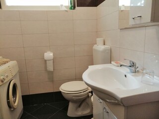 Apartment Sutomišćica Features 2