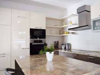 Apartment Duće Ausstattung 9