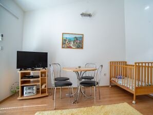 One bedroom apartment near beach Sumpetar, Omiš (A-2808-a) - Jesenice near Dugi Rat - image1