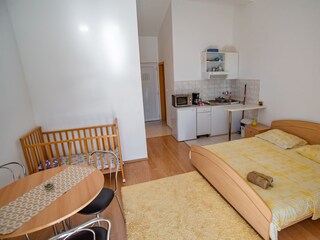 Apartment Jesenice bei Dugi Rat Features 3