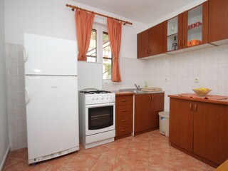 Apartment Gdinj Features 3