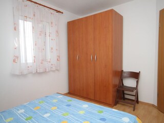 Apartment Gdinj Features 5