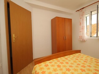 Apartment Gdinj Features 7
