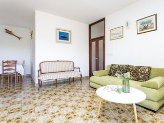 Apartment Mirca Features 3