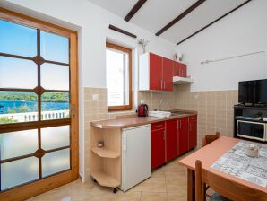 One bedroom apartment near beach Veli Rat, Dugi otok (A-438-b) - Verunić - image1