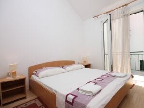 One bedroom apartment near beach Zaostrog, Makarska (A-6659-b) - Drvenik - image1