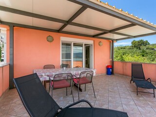 Apartment Slatine Features 15