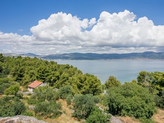 Apartment Slatine Features 17