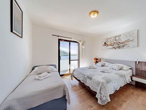 One bedroom apartment near beach Ubli, Lastovo (A-8344-a) - Pasadur - image1