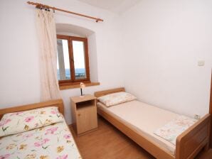 Two bedroom apartment with terrace and sea view Ivan Dolac, Hvar (A-8797-b) - Ivan Dolac - image1