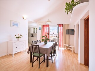 Apartment Njivice Ausstattung 3