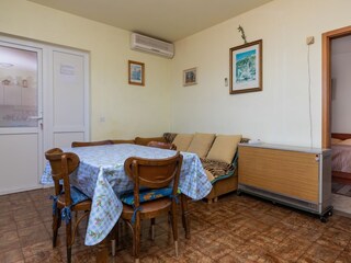 Apartment Jesenice bei Dugi Rat Ausstattung 6