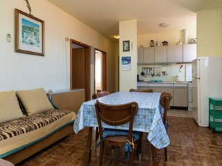 Apartment Jesenice bei Dugi Rat Features 7