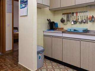 Apartment Jesenice bei Dugi Rat Features 10