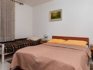 Apartment Jesenice bei Dugi Rat Ausstattung 11