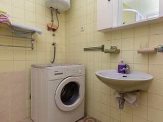 Apartment Jesenice bei Dugi Rat Features 17